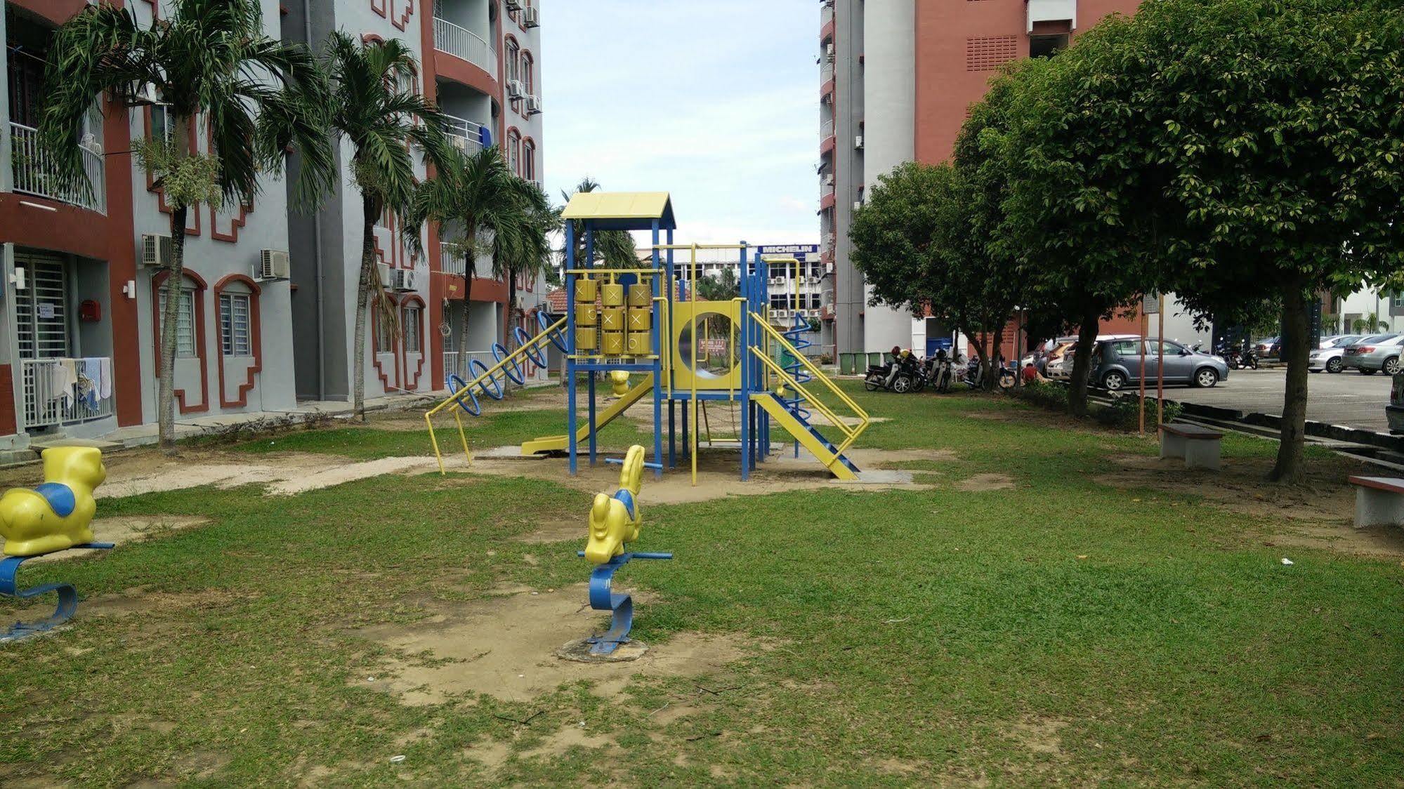 H&A Guest House Malacca Exterior foto